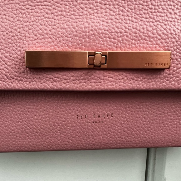 Ted Baker Pink Leather Crossbody/Clutch Bag - Picture 12 of 12